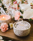 Bougie 3oz Mimi & August (8 parfums disponibles) - Ex - voto
