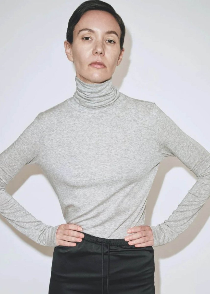 Chandail Col Roulé Mijeong Park Gris SOLDE - Vente finale - Ex - voto