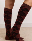 Chaussettes Genoux Choc Argyle Damson Madder - Ex-voto