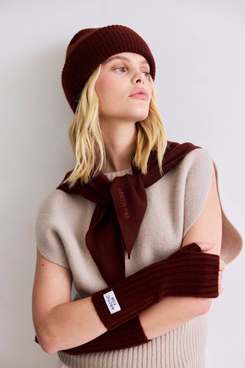 Arctic Fox Dark Brown Merino Triangular Scarf – Ex-voto