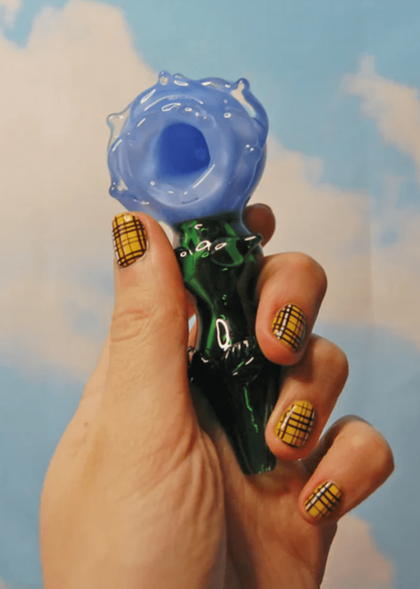Grande Pipe Fleur Bleue A Shop of Things - Ex - voto