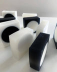 Savon Cercle Blanc et Noir Saturna Outdoor Research - Ex - voto