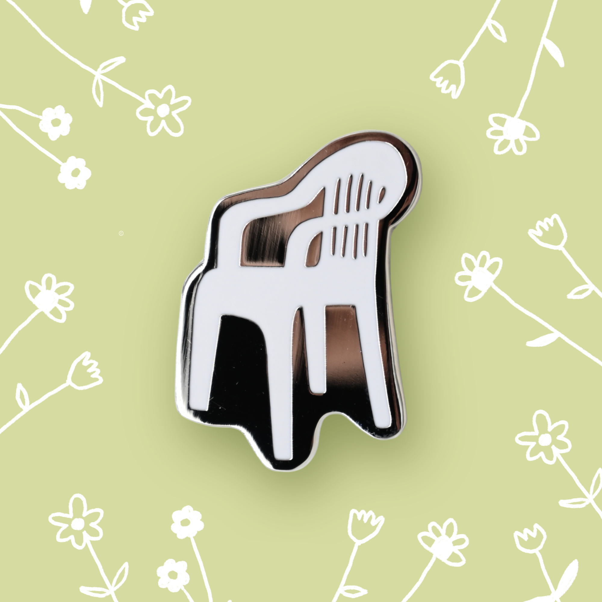 Épinglette Chaise de Jardin Riley Grae