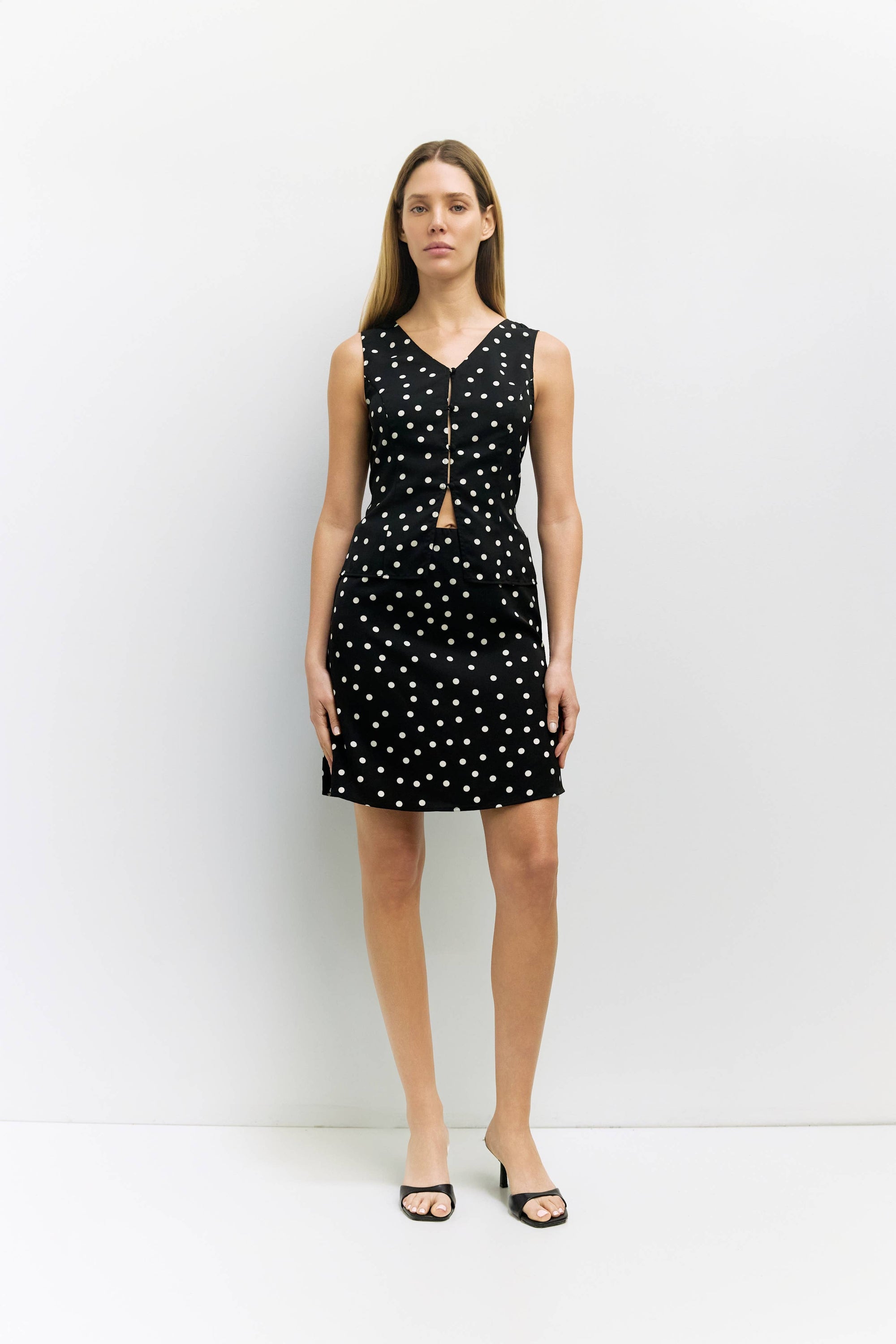 Kelly Black Polka Dot Sleeveless Top All Row 