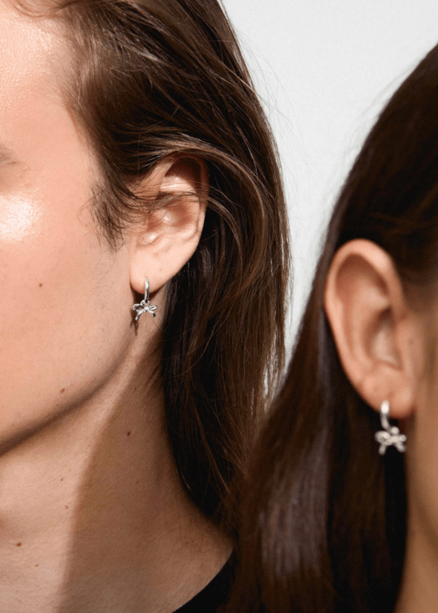 Boucles d&#39;Oreilles Anneaux Lysandra Pilgrim - Ex - voto