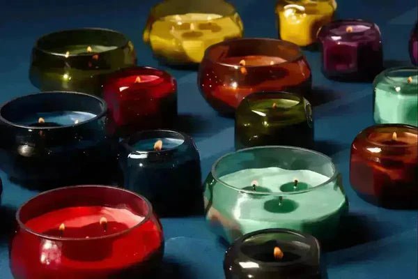 Bougie Basalt Paddywax Noir: Palo Santo - Ex - voto