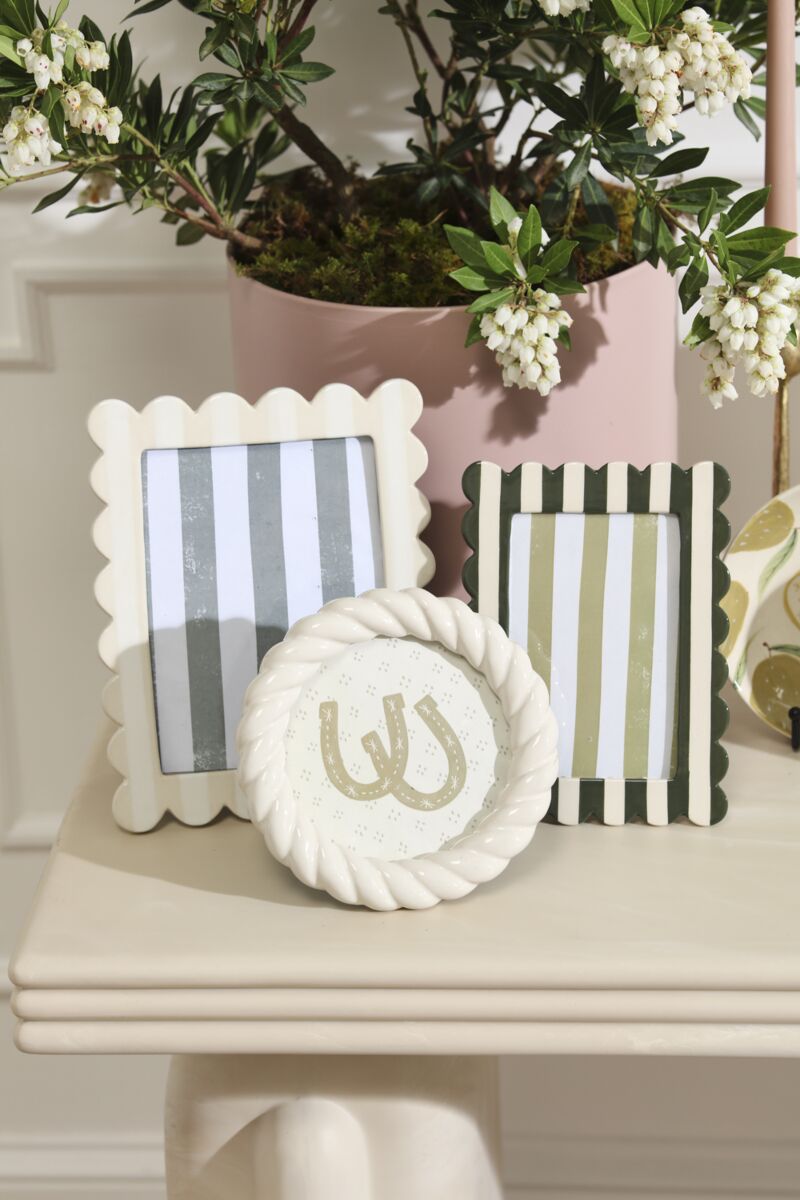 Cadre Mariselle Rond Torsadé 6.75 AD - Ex - voto