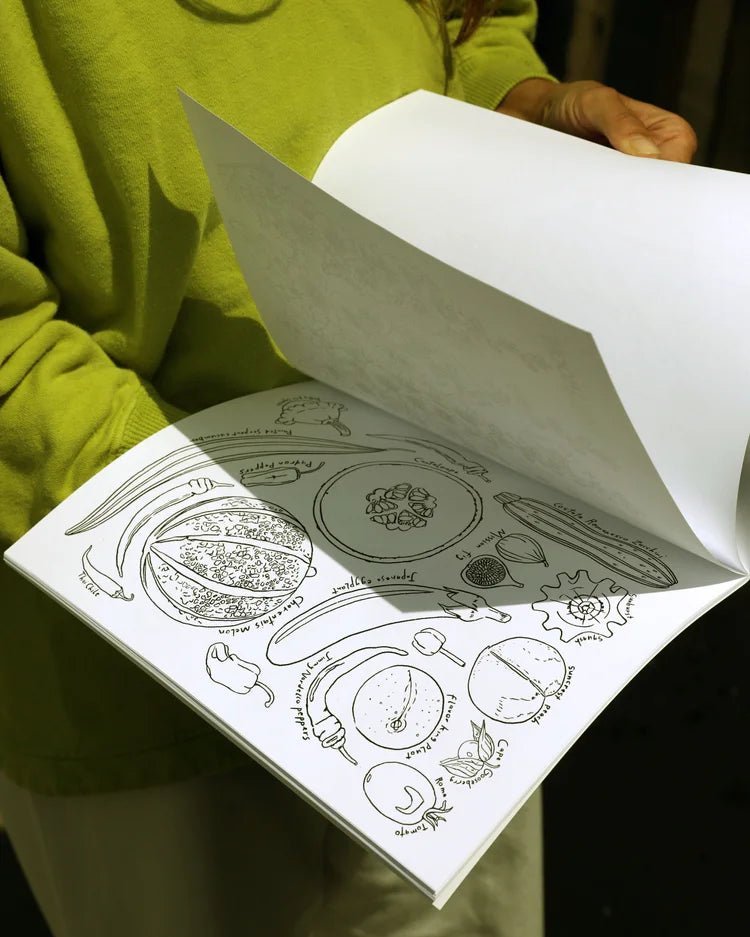 Cahier à Colorier A Garden for All Seasons Maria Schoettler - Ex - voto