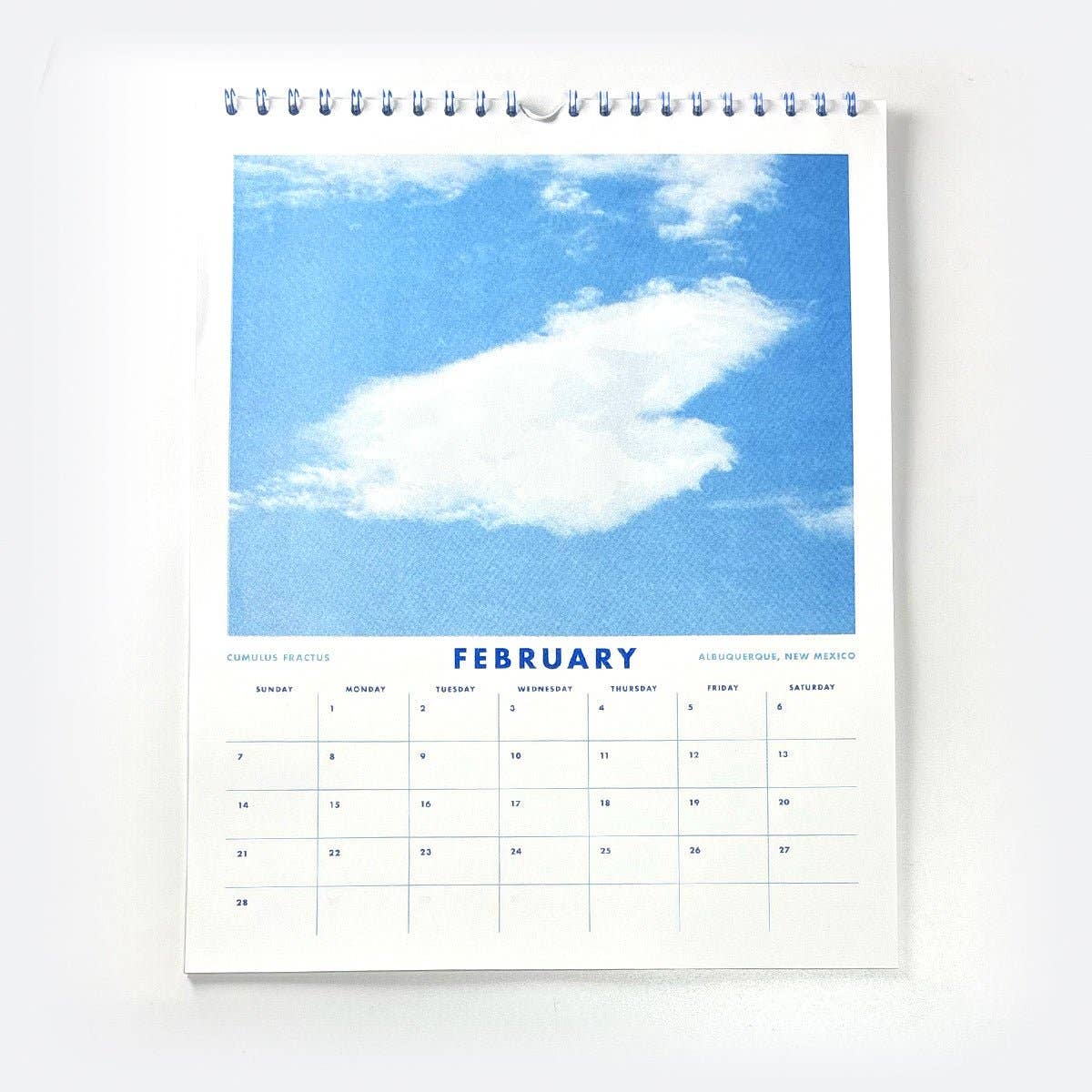 Calendrier Riso Nuages 2027 Next Chapter Studio - Ex-voto