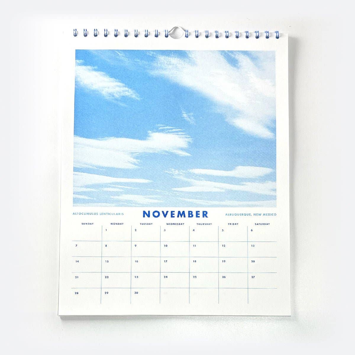 Calendrier Riso Nuages 2027 Next Chapter Studio - Ex-voto