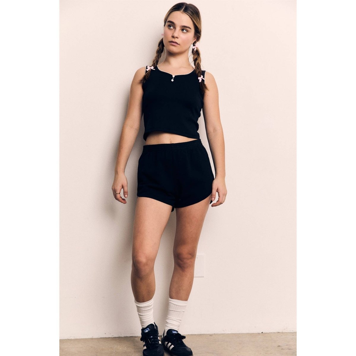 Camisole Noire Couture Contrastée The Blank Lab - Ex - voto