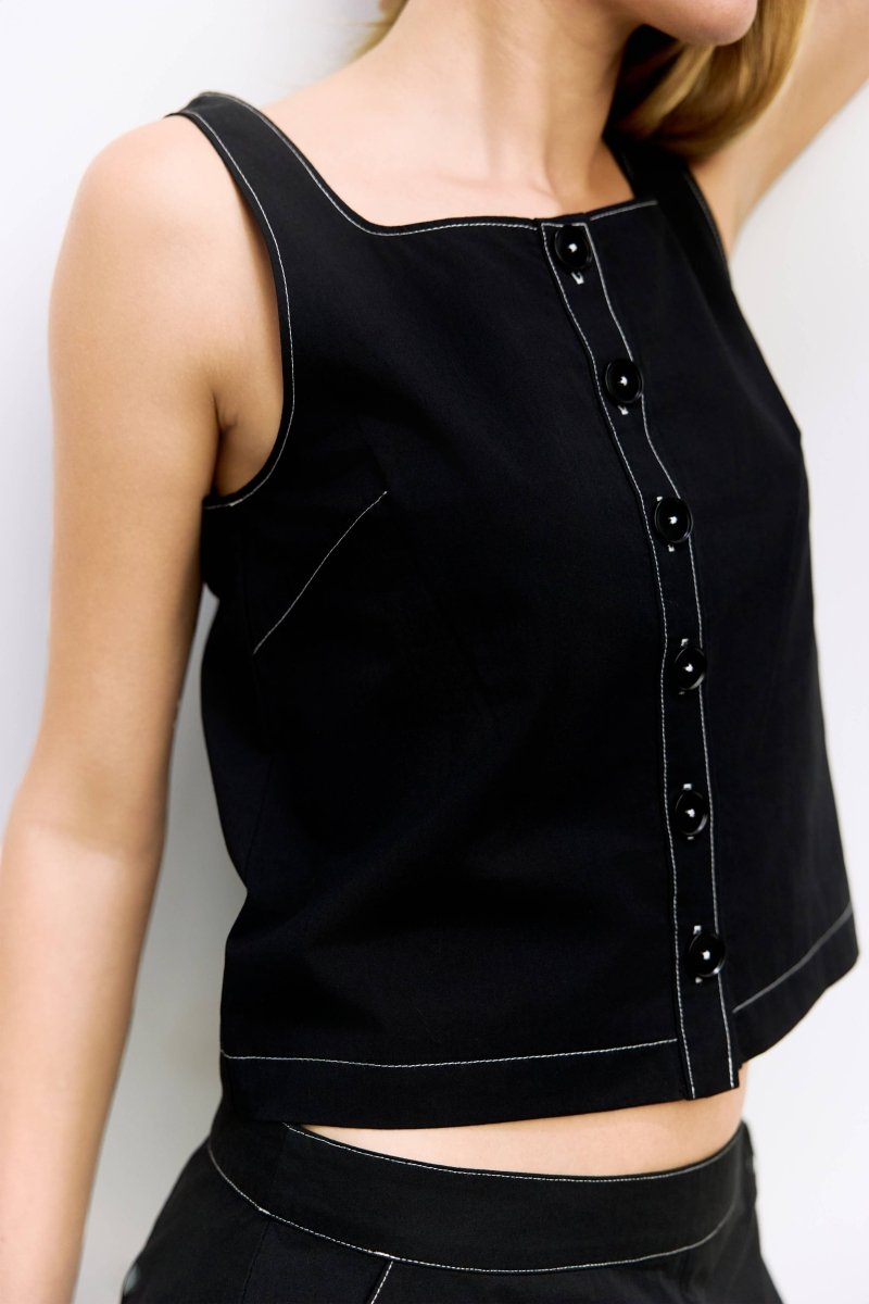 Camisole Romy Noire Coutures Contrastantes Mod Ref - Ex - voto