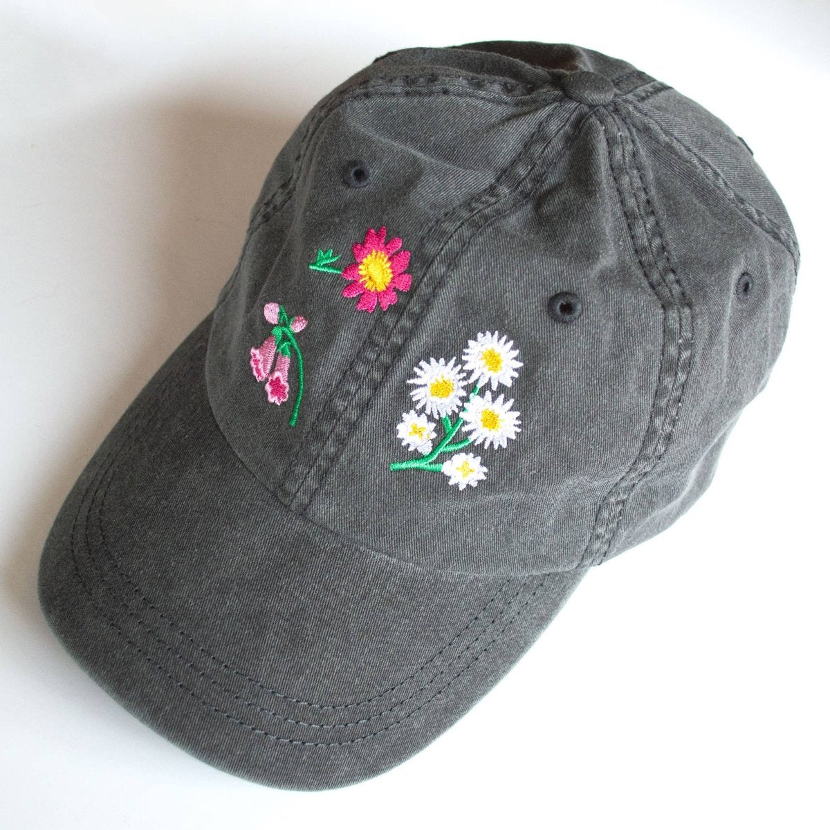 Casquette Brodée Fleurs Sauvages Banquet Atelier - Ex - voto