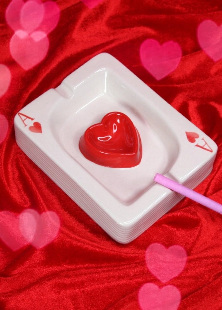 Cendrier As de Coeur A Shop of Things - Ex - voto