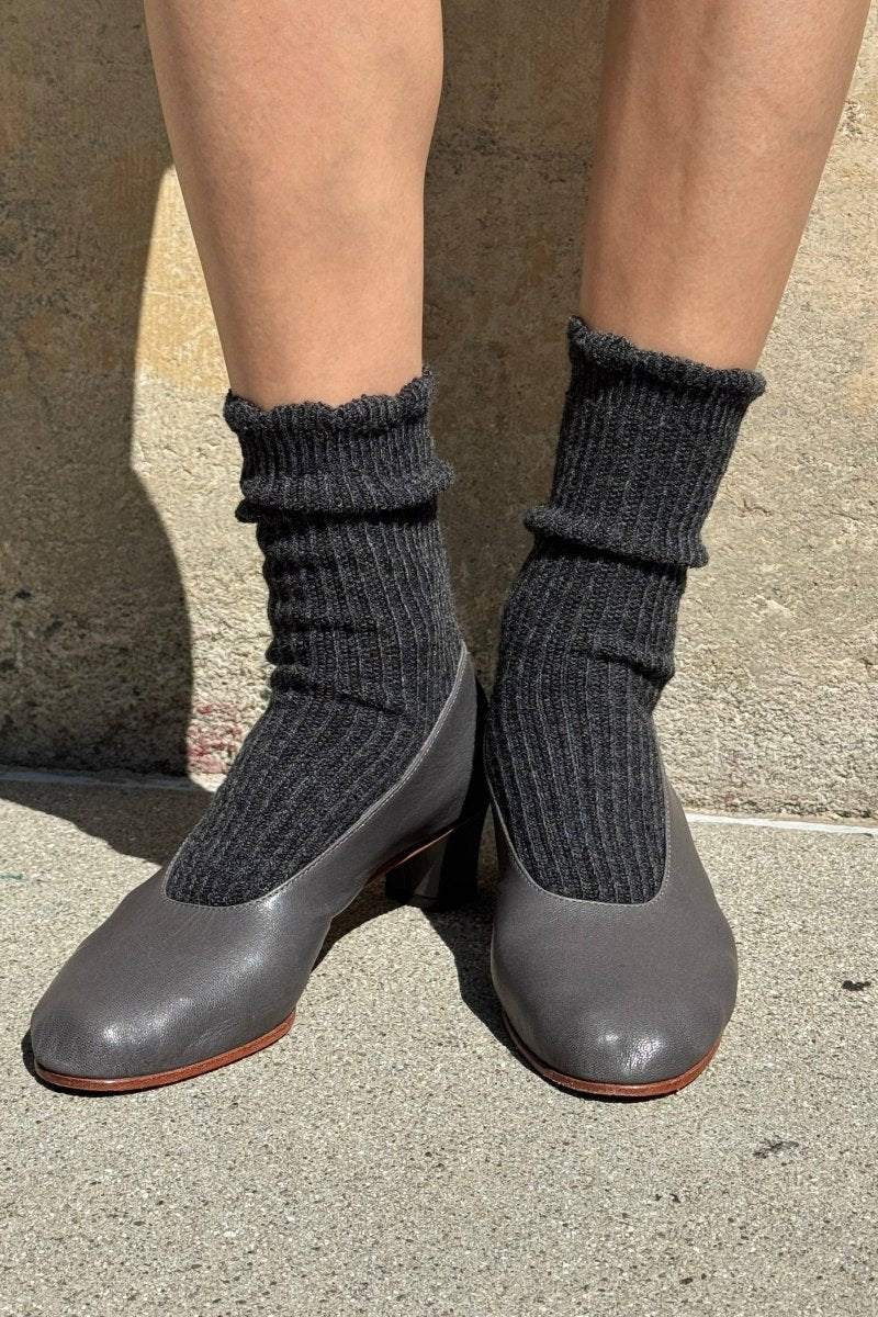 Chaussettes en Lin Scallop Charcoal Le Bon Shoppe - Ex-voto