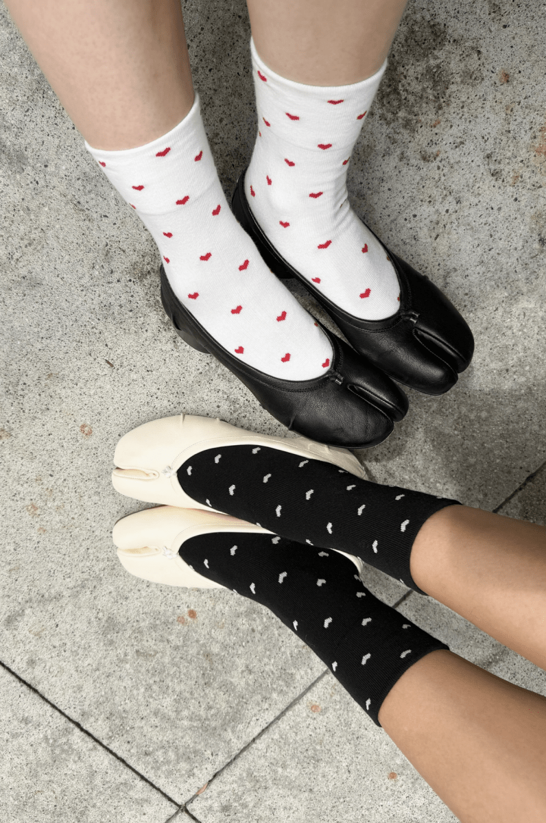Chaussettes Sneaker Le Bon Shoppe Noires Coeurs Blancs - Ex - voto