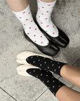 Chaussettes Sneaker Le Bon Shoppe Noires Coeurs Blancs - Ex - voto