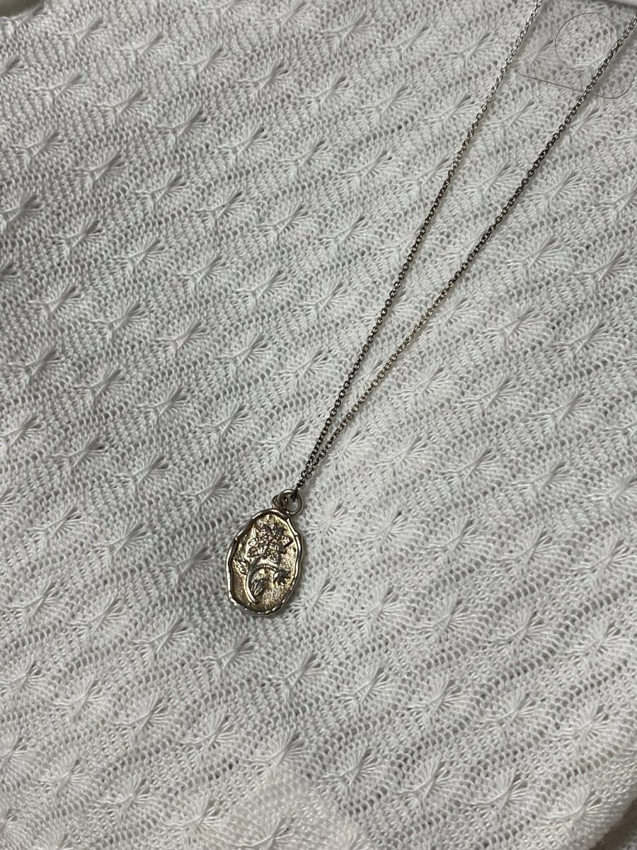 Collier Fleur Mois de Naissance Studio Chiaroscuro - Ex - voto