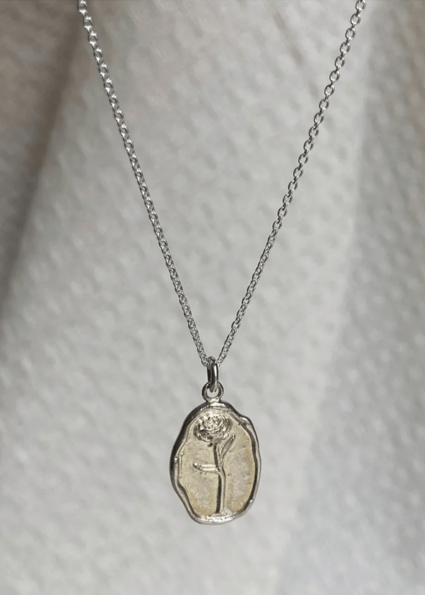 Collier Fleur Mois de Naissance Studio Chiaroscuro - Ex - voto