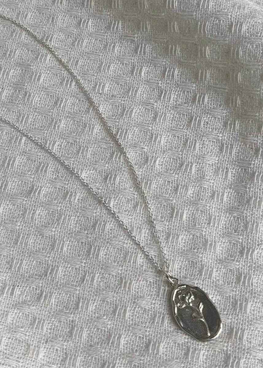 Collier Fleur Mois de Naissance Studio Chiaroscuro - Ex - voto