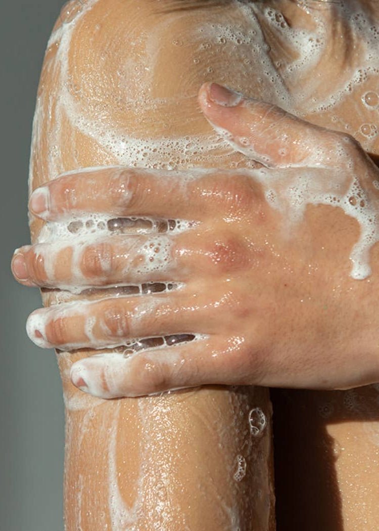 Concentré Nettoyant pour le corps Cèdre et Vetiver Om Organics - Ex - voto