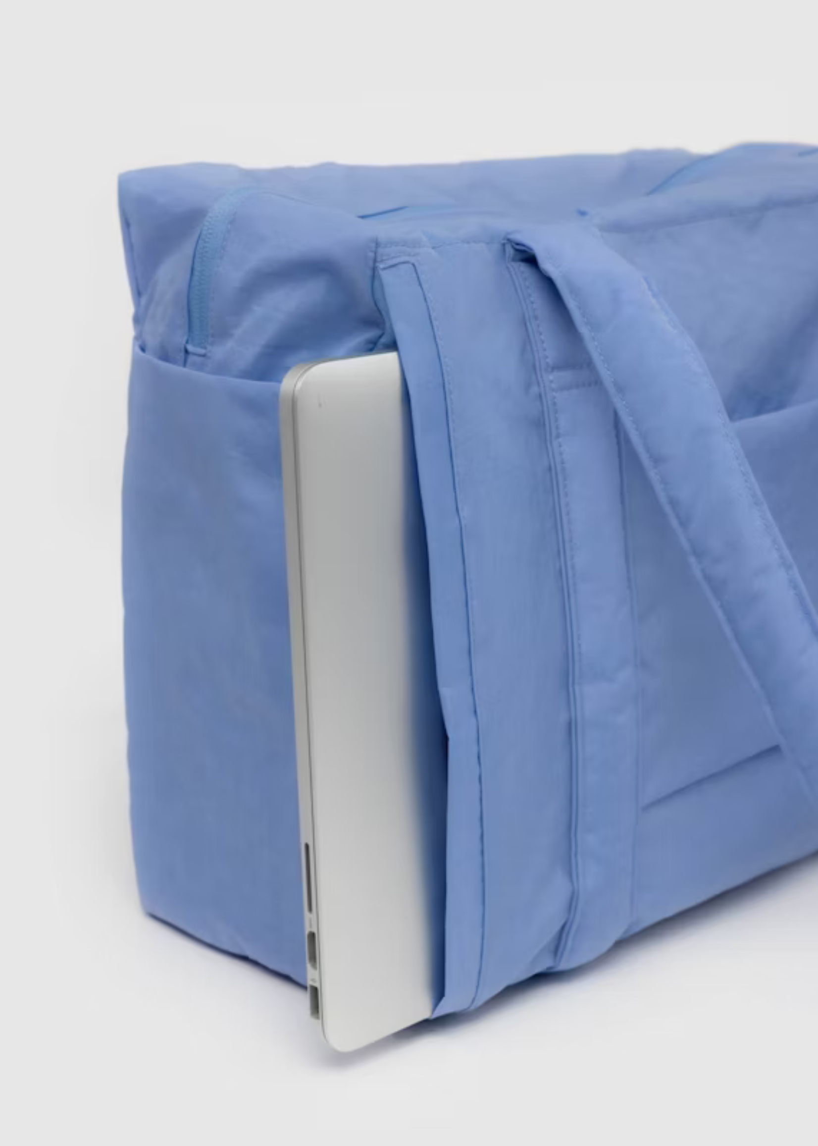 Baggu Cornflower Small Carry-on Cloud Bag