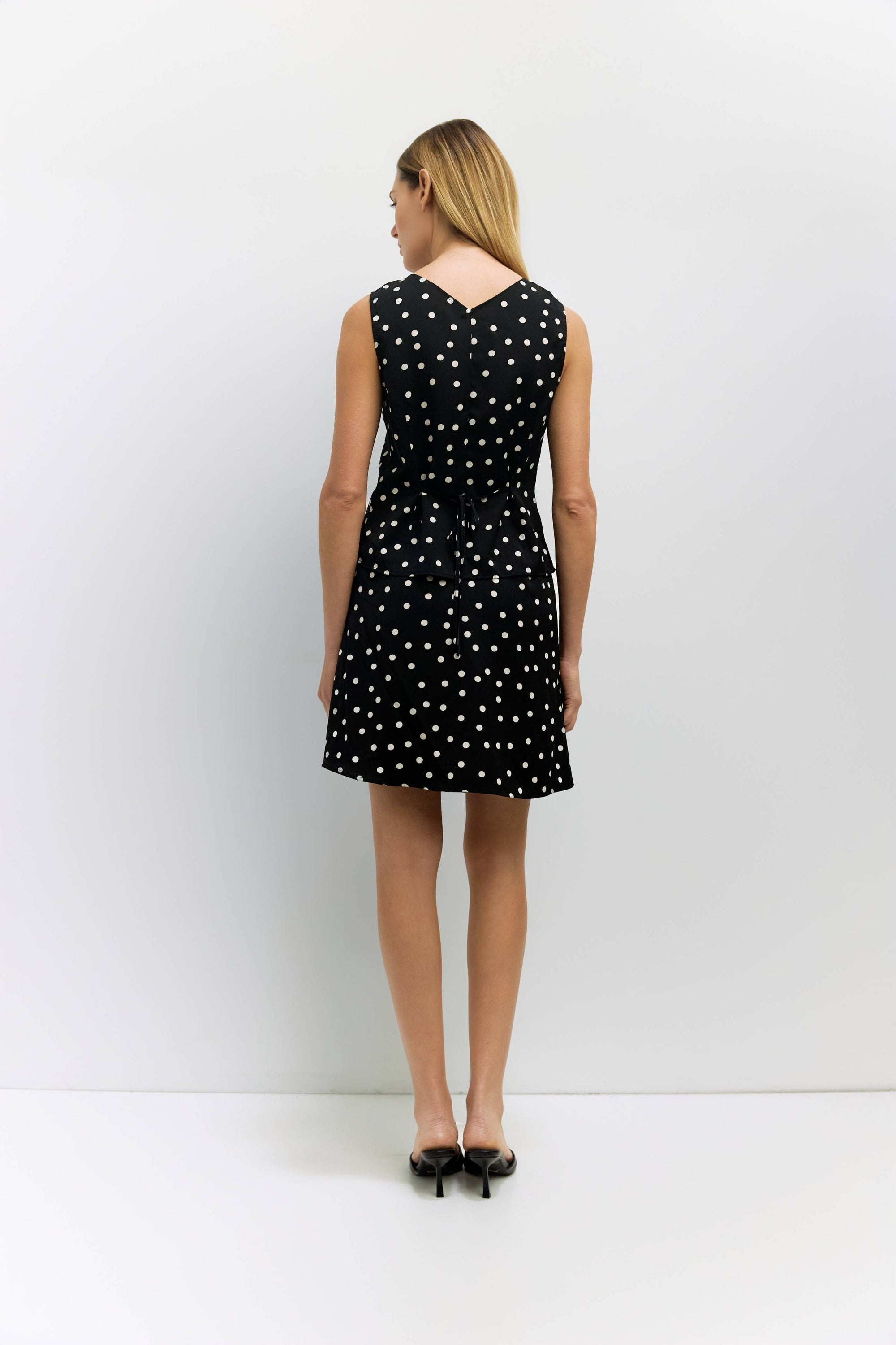 Kelly Black Polka Dot Sleeveless Top All Row 