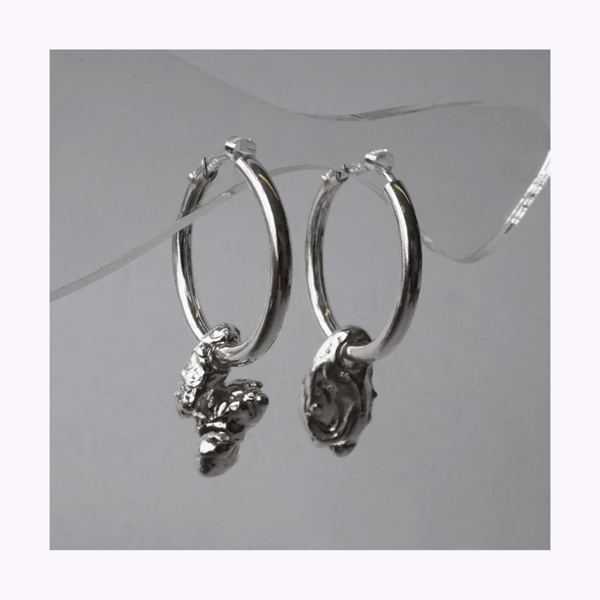 Boucles d&#39;Oreilles Moulemoule Tendre Métal