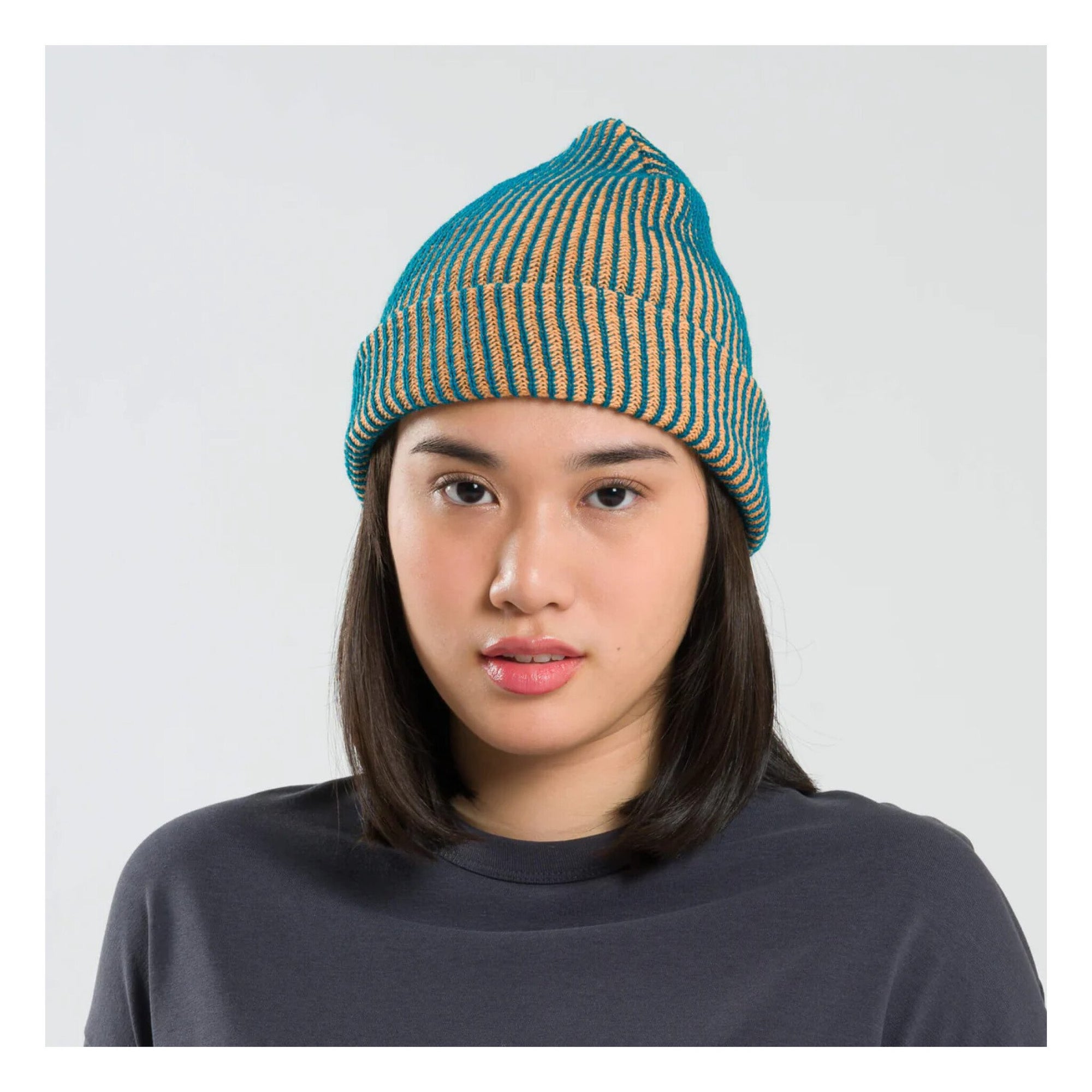 Tuque Simple Rib Verloop (Plusieurs couleurs disponibles) SOLDE - Vente Finale