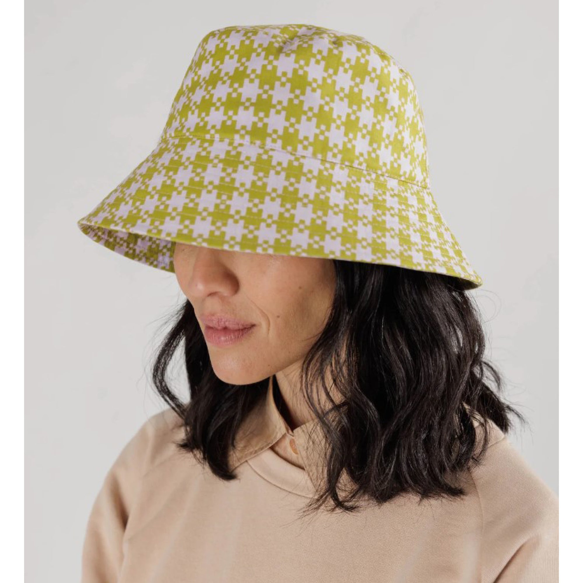 Chapeau Cloche SS23 Baggu (Plusieurs couleurs disponibles)