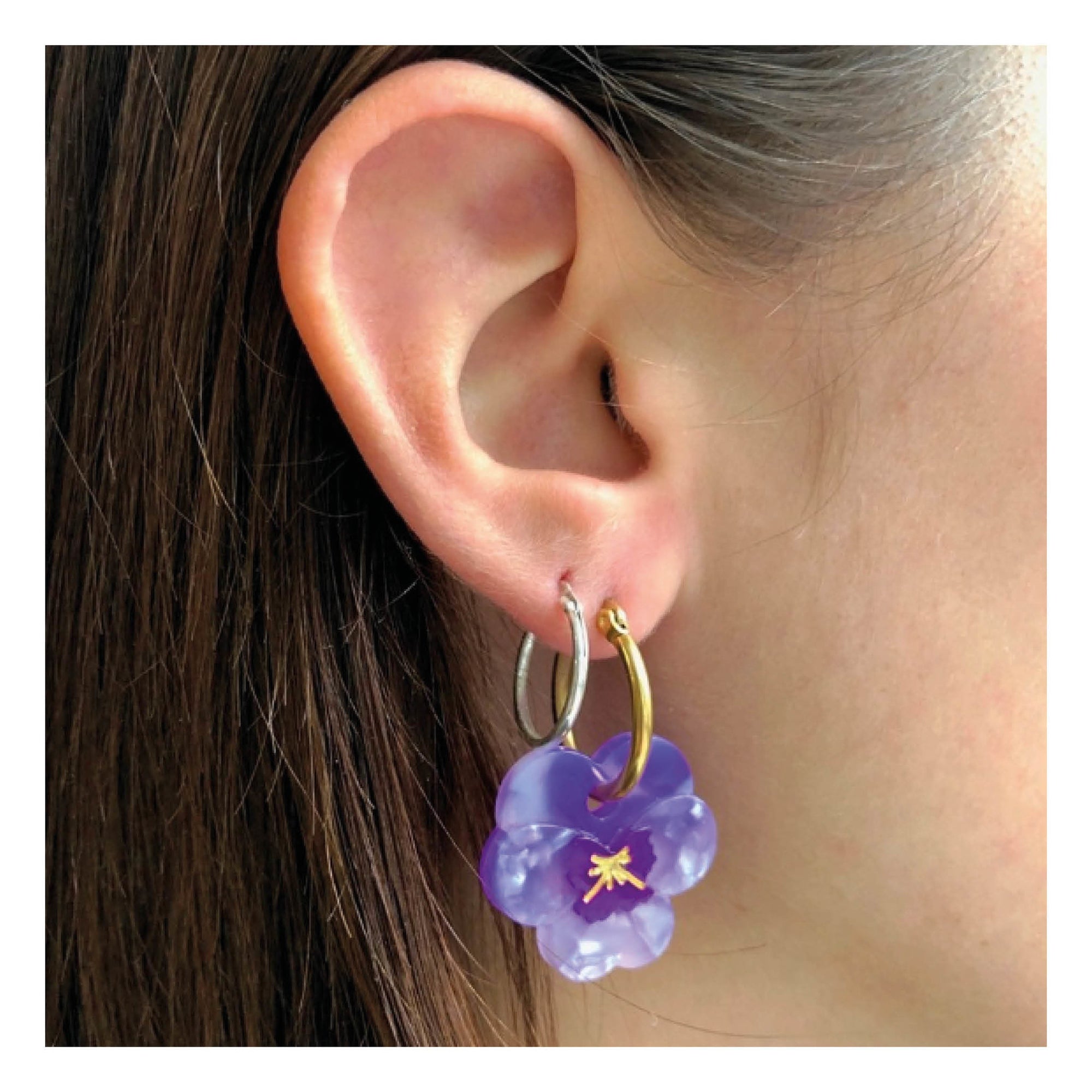 Boucles d&#39;oreilles Pensées Mauves Coucou Suzette