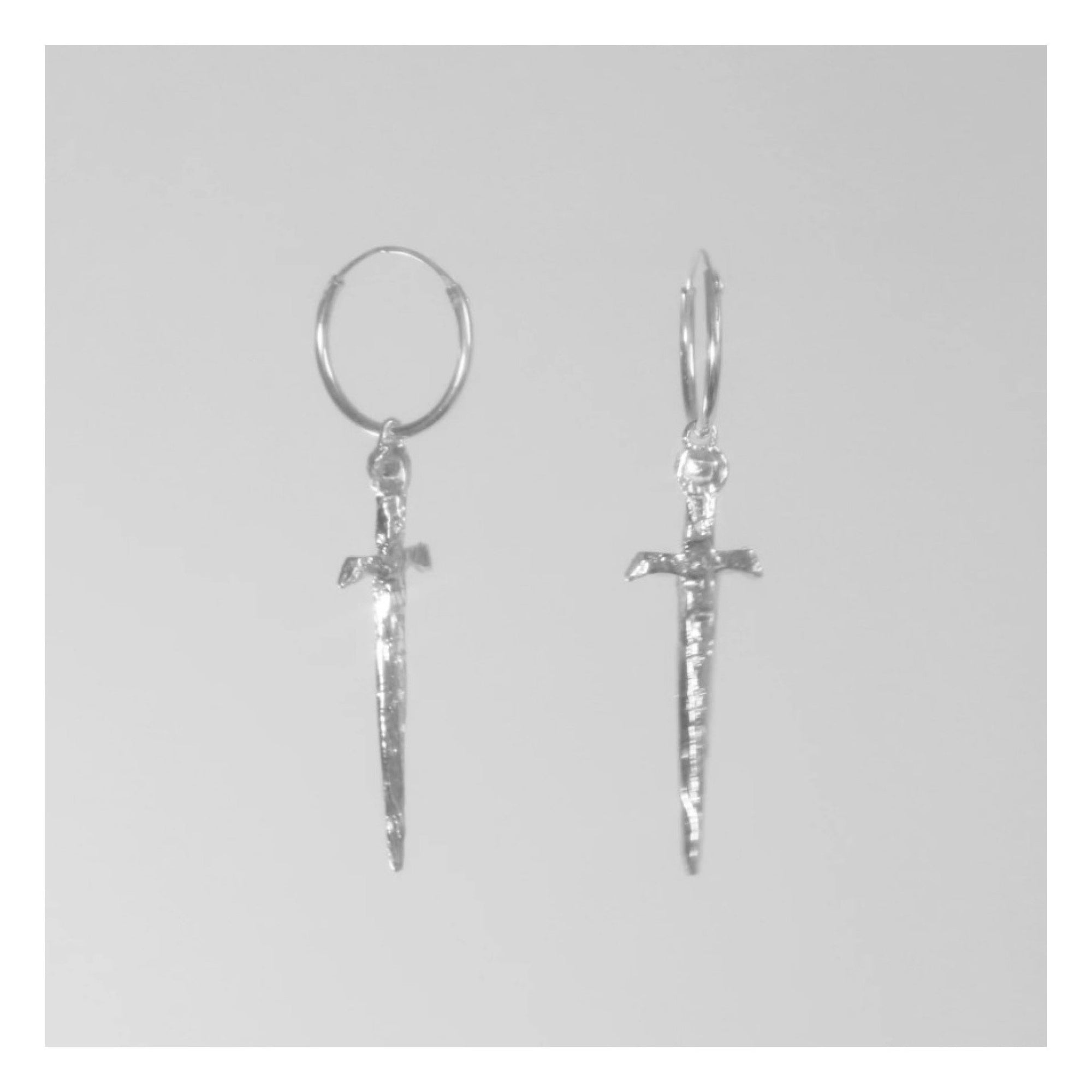 Boucles d'Oreilles Dagger Bilak