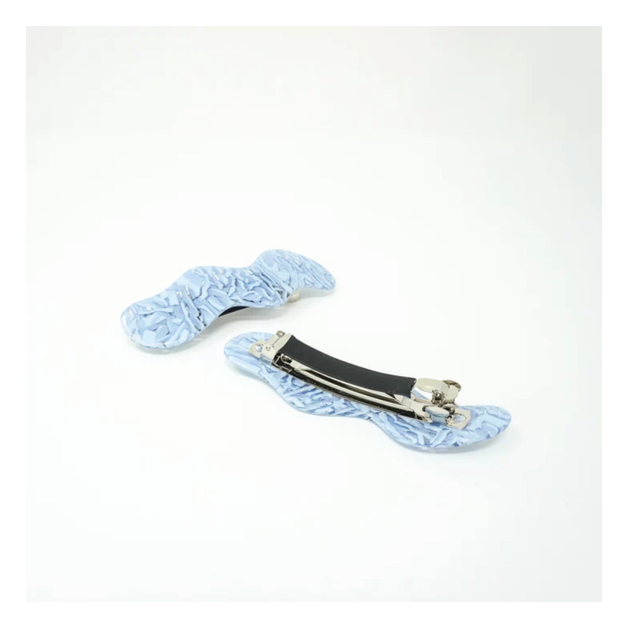 Barrette Wave Clip Chunks