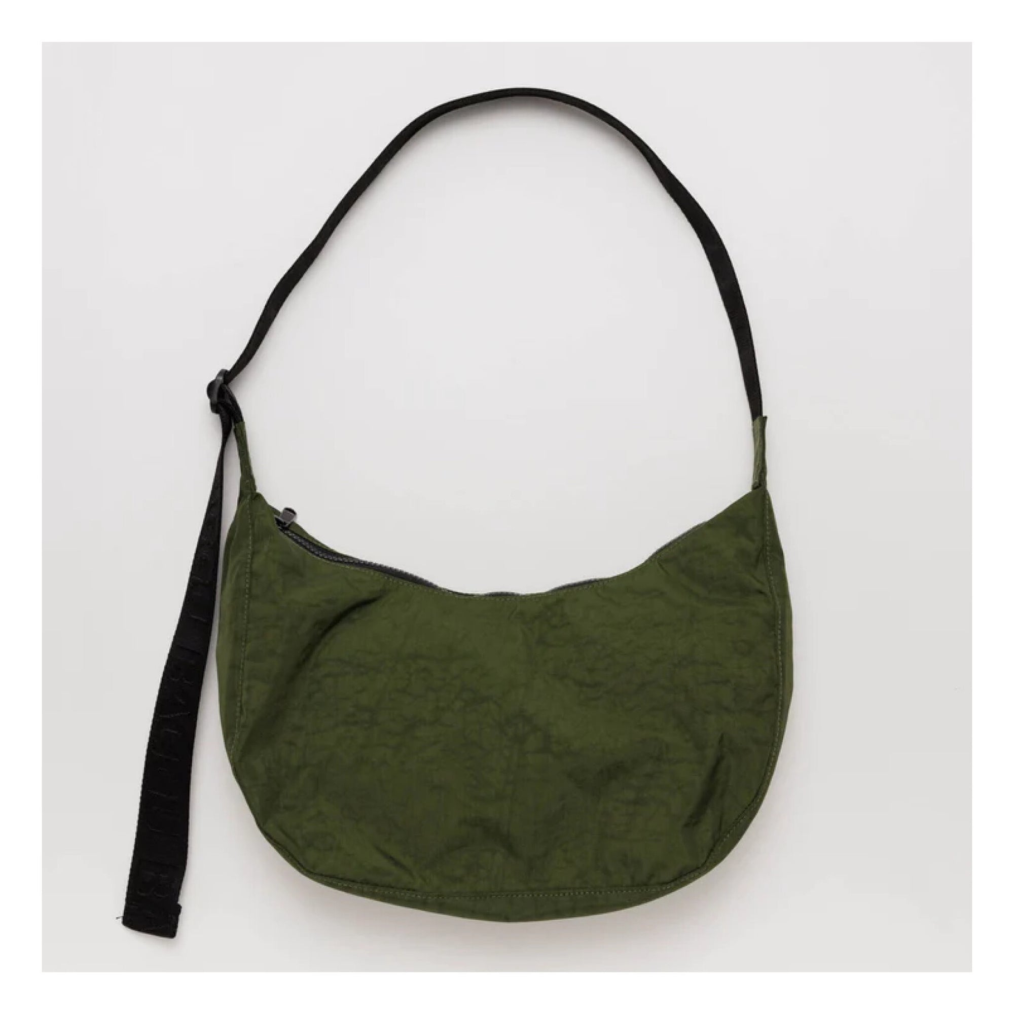 Sac Croissant Medium FW23 Baggu (Plusieurs couleurs disponibles)