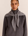 Foulard Triangulaire en Pointelle Gris Damson Madder - Ex-voto