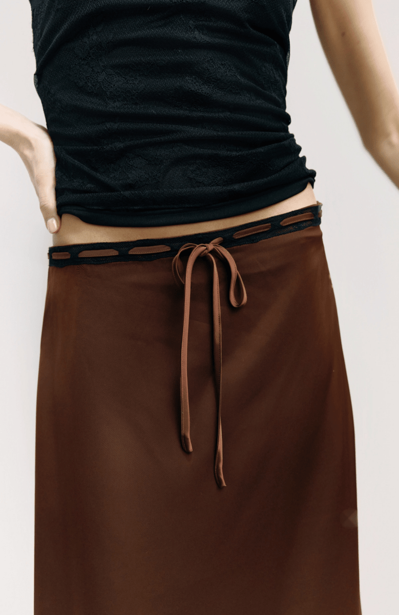 Jupe en Satin Gabrielle Brune et Noire Mod Ref - Ex - voto