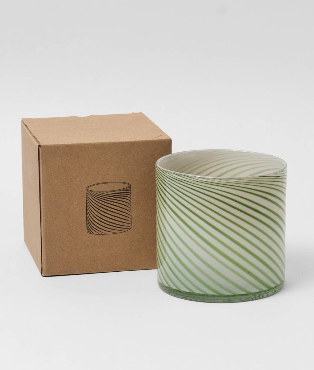 Large Cache - Pot Spiral Vert Wrap - Ex - voto