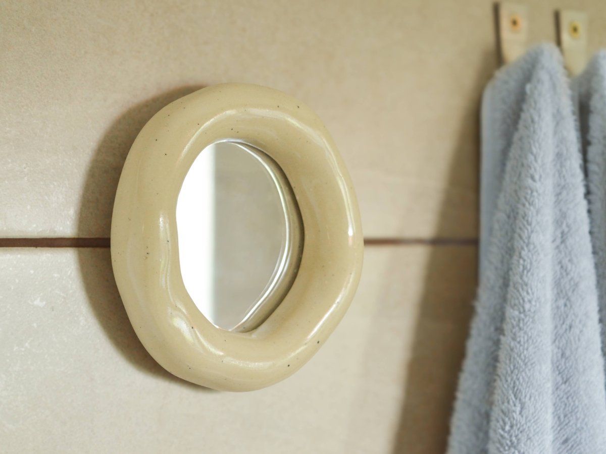 Miroir Blob Mirror Beige JT Parker - Ex-voto
