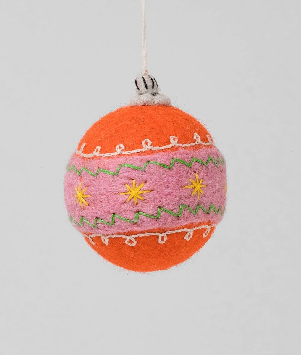 Ornement en Feutre Boule de Noël Wrap - Ex-voto