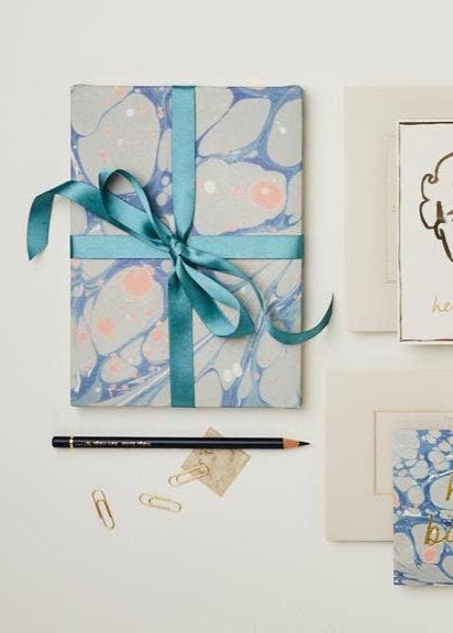Papier d'emballage Blue Marble Wanderlust Paper Co - Ex - voto