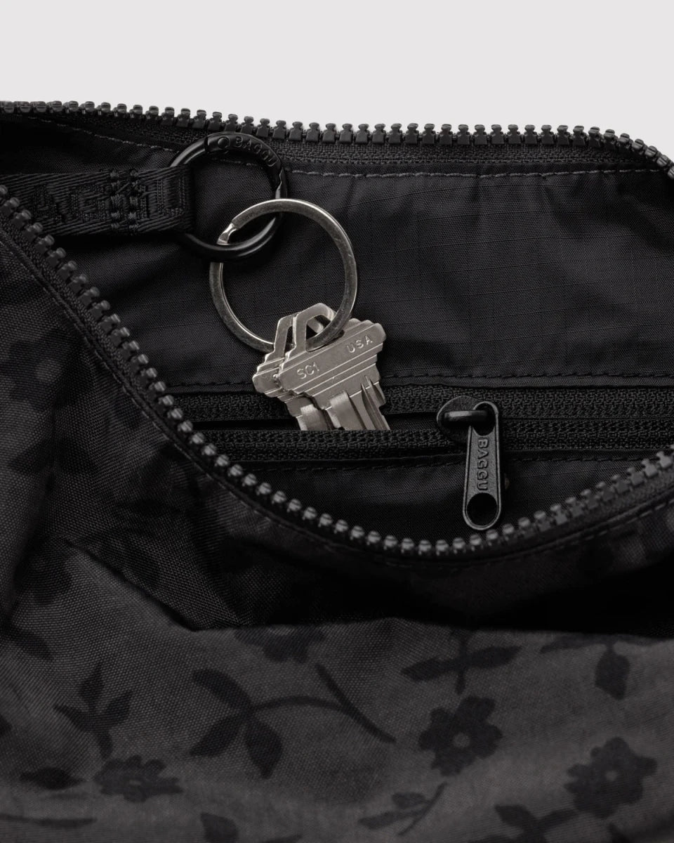 Petit Sac Croissant Baggu Charcoal Ditsy Floral - Ex-voto