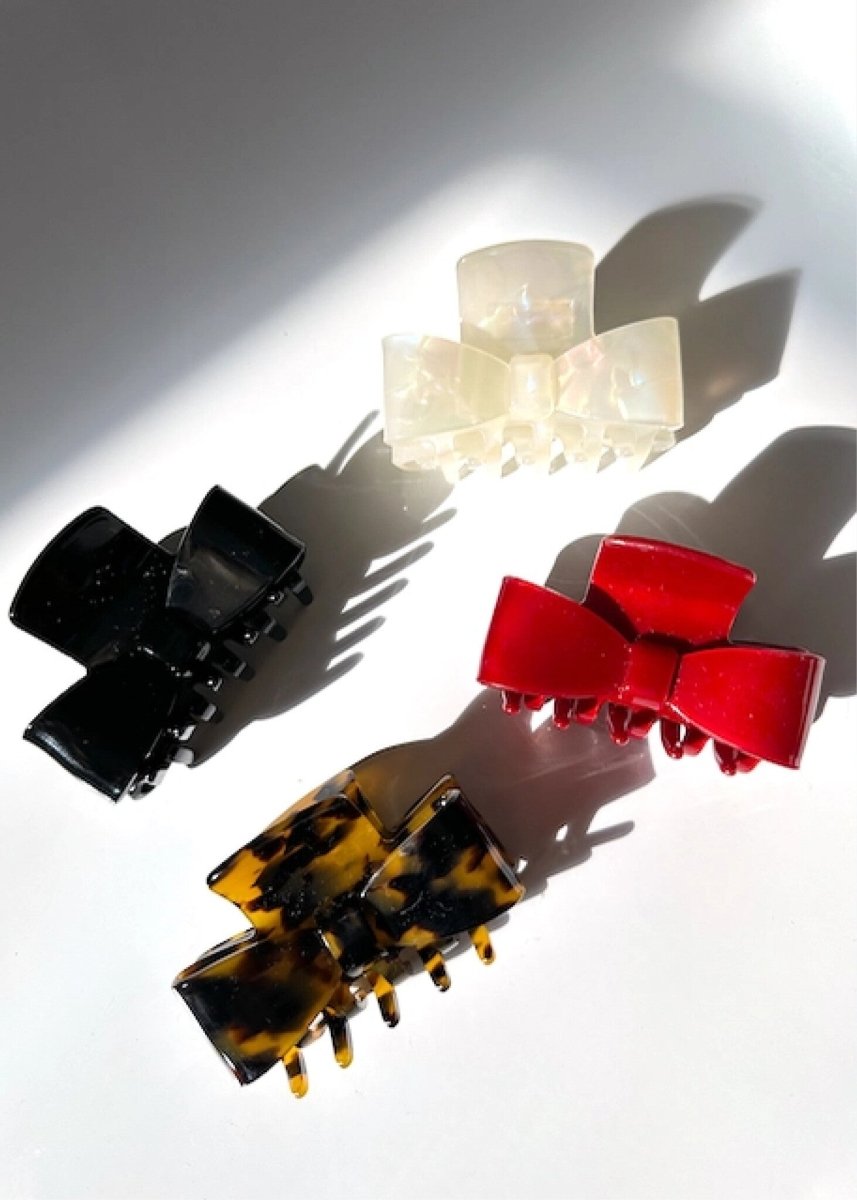 Pince Boucle Classique Solar Eclipse (2 options disponibles) - Ex - voto