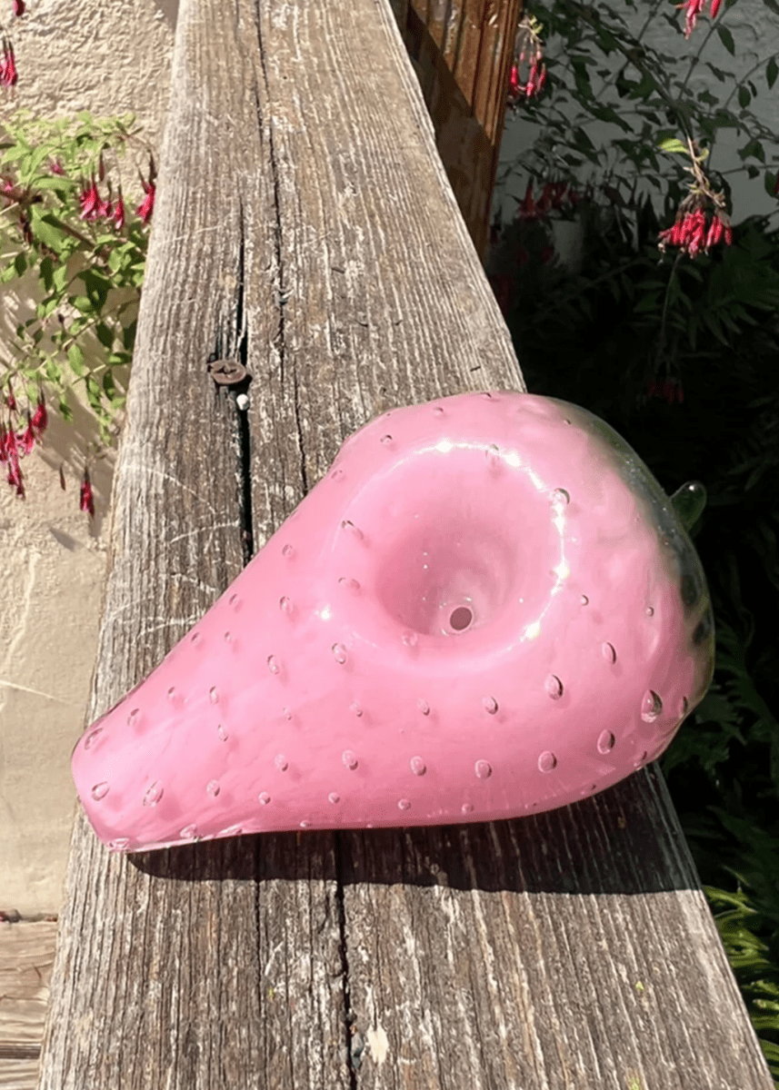 Pipe en Verre Humble Pride Glass Fraise - Ex - voto