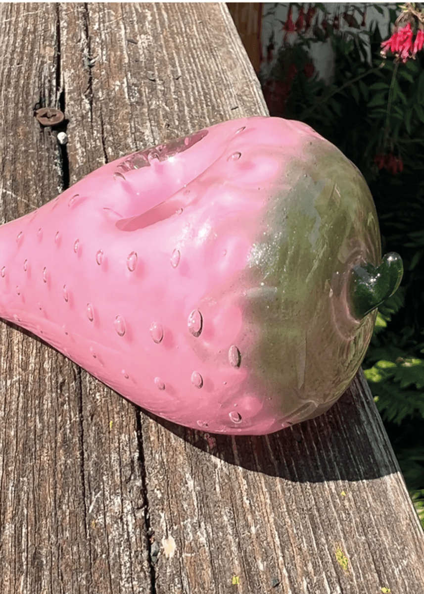 Pipe en Verre Humble Pride Glass Fraise - Ex - voto