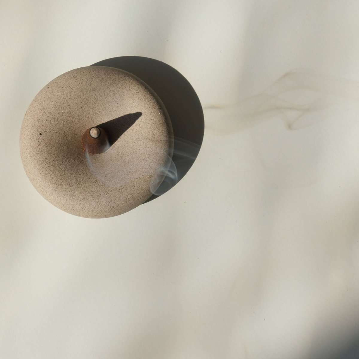 Porte - encens Eve Misewell - Ex - voto