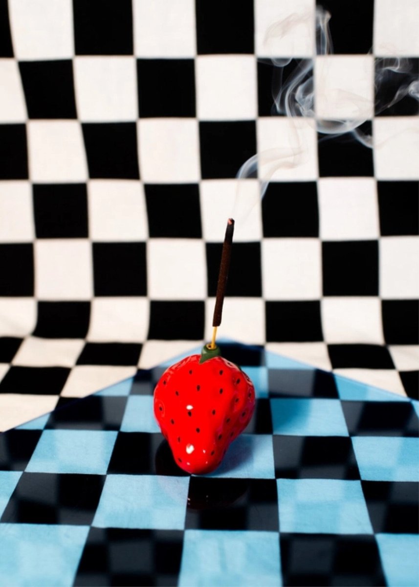 Porte - encens Fraise A Shop of Things - Ex - voto