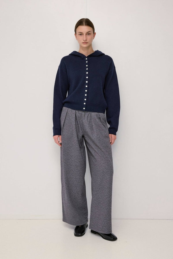 Pull à Capuchon Boutonné Grace Bleu Marin All Row - Ex-voto