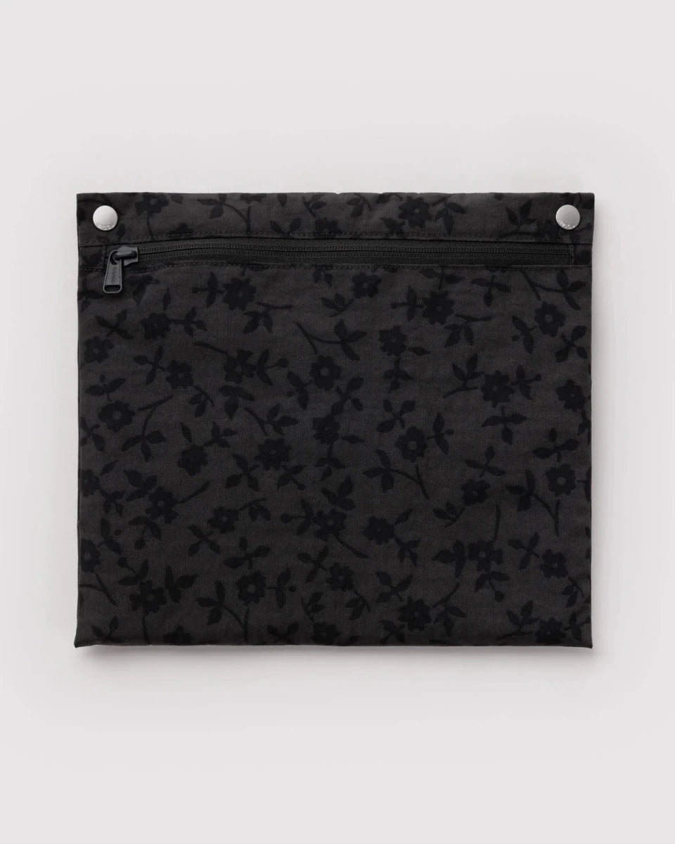 Cloud Carry-on Baggu Charcoal Ditsy Floral – Ex-voto