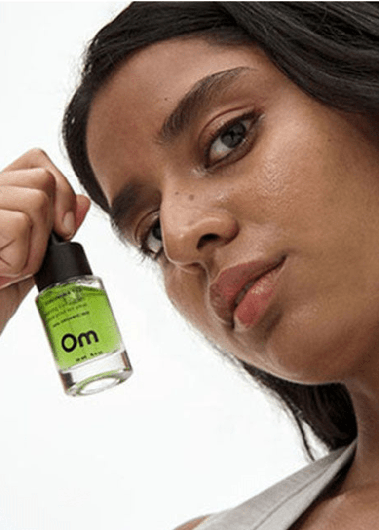 Serum Brillance pour les Yeux Thé et Concombre 18ml Om Organics - Ex - voto