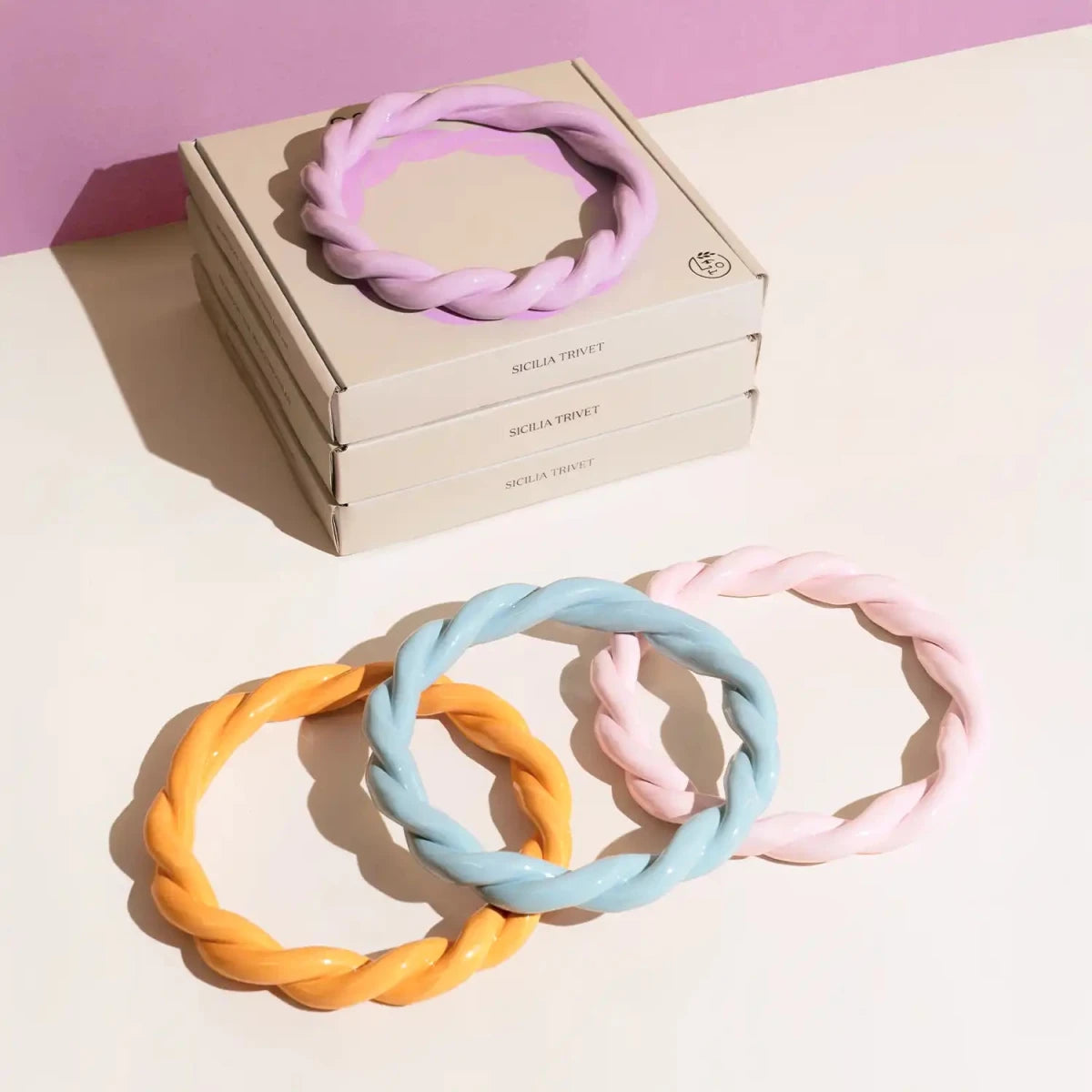 Sous - Plat Tressé Sicilia Octaveo - Ex - voto